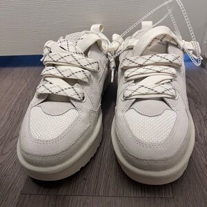 UGG Neutral Cream Lace-Up Chunky Sneakers